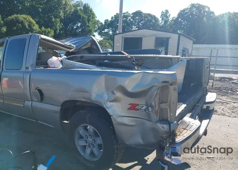 2003 Chevrolet Silverado 1500 Ls from USA, damaged, VIN 1GCEK19V73E264019